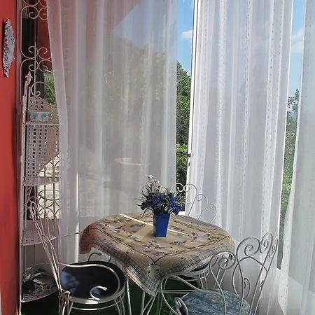 Il Giardino Di Alice Oda ve Kahvaltı *